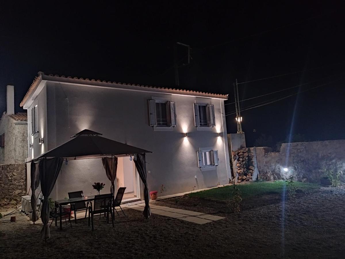 Vikou House Villa Yírion Buitenkant foto