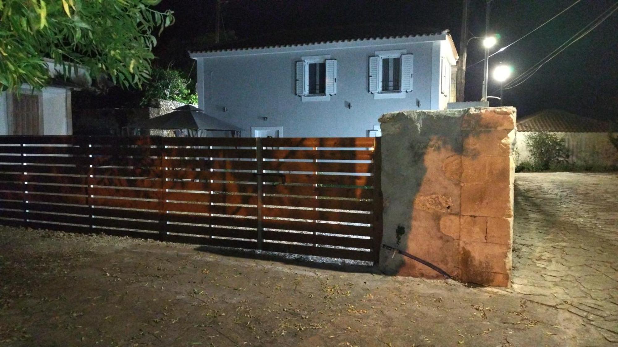 Vikou House Villa Yírion Buitenkant foto