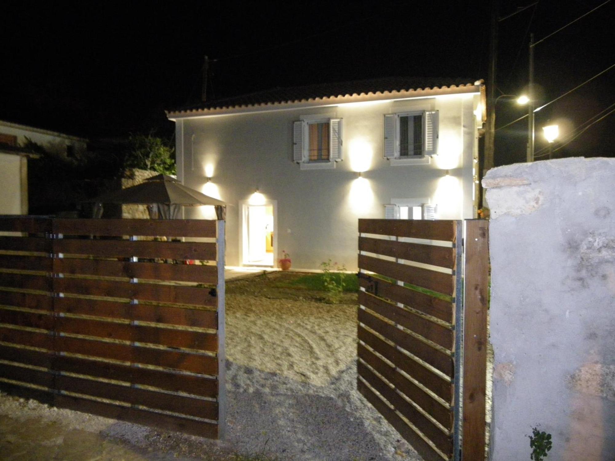Vikou House Villa Yírion Buitenkant foto